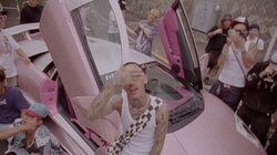 千葉雄喜、ファースト・アルバム『STAR』より、STILLZによる「パンパンなフロア」MVを公開。さらに”STAR”×BlackEyePatchとのスペシャルコラボアイテムを限定数受注販売受付開始。