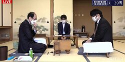 受け巧者・木村一基九段 対 早指し・糸谷哲郎八段 注目の戦型は雁木模様に／将棋・竜王戦1組出決