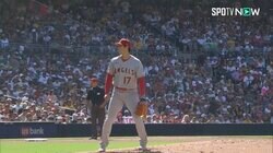 三振…じゃないの！？ 大谷翔平、芸術的なカーブがまさかのボール判定でマウンド上で“逆確信立ち”　ファンも「ストライクとって欲しかった」