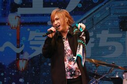 「画面の向こうに届け」オンラインでも"一体感"感じたゴールデンボンバー3daysライブ メンバーの想いとこだわりとは