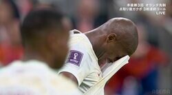 カタール代表、開催国では史上初の3連敗「勝ち点なし」で敗退 オランダ代表は順当にグループリーグ首位で突破 新エース・ガクポが3試合連続ゴール