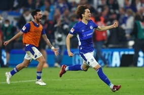 シャルケ、板倉滉のレンタル終了を発表…買取オプションの発動を見送る