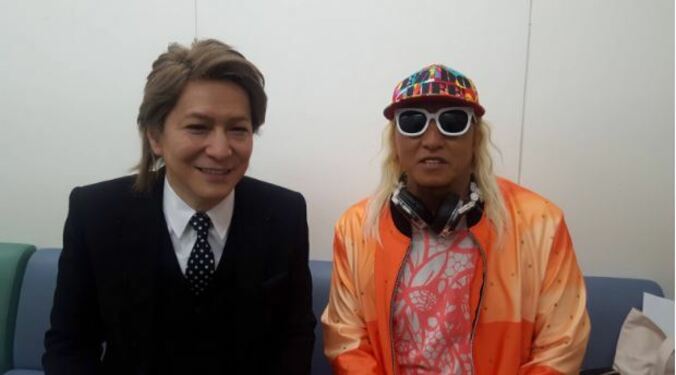 DJ KOO、小室哲哉とのツーショットに「小室さんは凄いしカッコ良い！」 1枚目