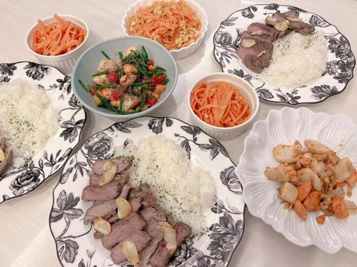  辻希美、三男も完食した夕食を公開「コストコで買った食材で準備」 