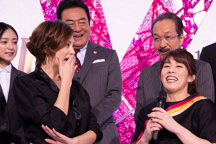 米倉涼子、吉田沙保里の“お姫様抱っこ”に興奮