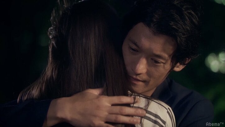 新川優愛と淵上泰史のキスシーンに反響「めっちゃスマート」「大人のキス」『星屑リベンジャーズ』#6