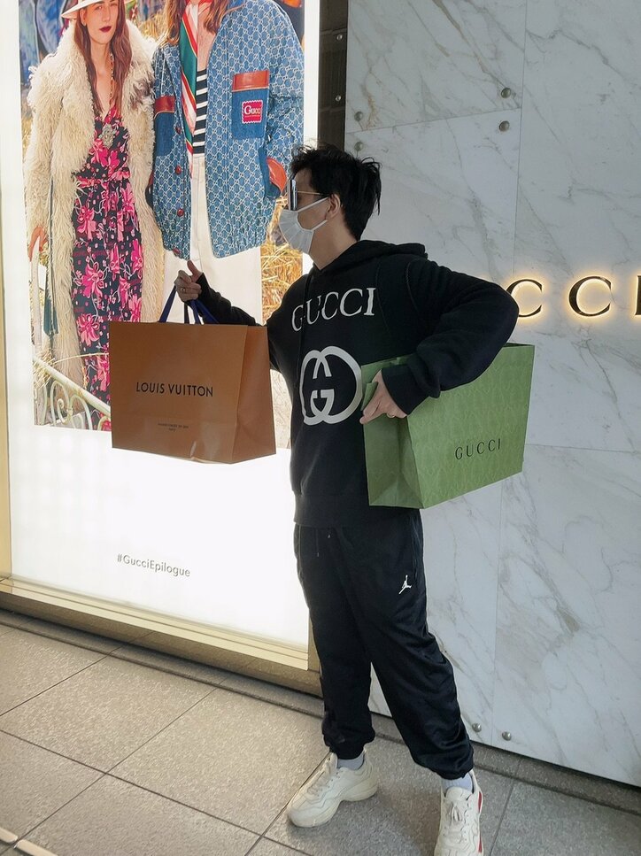川崎希 ルイ ヴィトン Gucciで買い物を満喫 日本に2つしか入荷してないみたい 話題 Abema Times