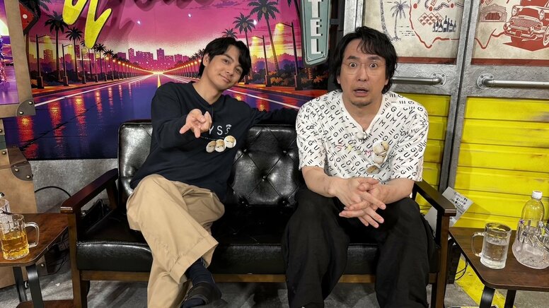Hiroki Yasumoto e Junya Enoki se jogam de corpo e alma nos desafios! Em 'Say You To Yo Asobi', eles fazem a 'sucção de pudim' e aparecem com orelhinhas de gato