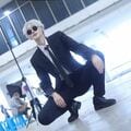 中国人コスプレイヤー・唯安、「呪術廻戦」五条悟そっくりのスーツ姿に「Very cool」と海外ファン沸騰