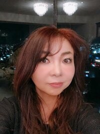 ハイヒールモモコ『エミちゃん宅で蟹のコース』