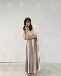 大友花恋、抜群のプロポーション誇る全身ピースカットに「かわいすぎる」の声届く