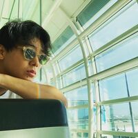 竹内涼真、サングラス姿の“イケメンショット”にファン歓喜「ほんとかっこいい」「映えてるな～」