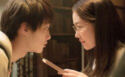 映画『ビブリア古書堂の事件手帖』Zoffとのコラボで“古書型ケース”を発売！