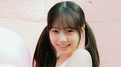 私立恵比寿中学・仲村悠菜、“かわいすギルティ”な表情 『ヤンジャン』グラビア登場