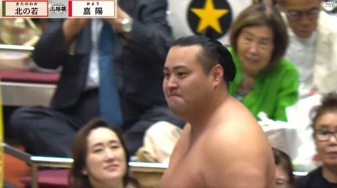 十両優勝力士、巴戦を制して“まさか”のリアクション 喜びあまってつい…「ニヤニヤしすぎ」「顔に出まくり」北の若、“陽キャ”にツッコミ続々 3枚目
