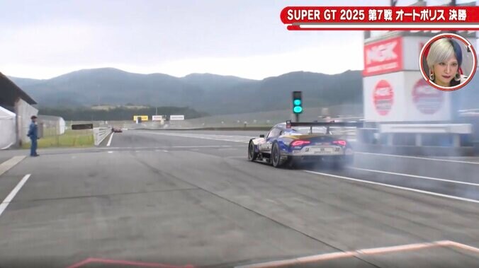 大混乱の“一斉ピット”で「停まってたでしょ」　“2周後の”波乱を予見「あれでFCYになるかもと」レースを動かした光景に注目 2枚目