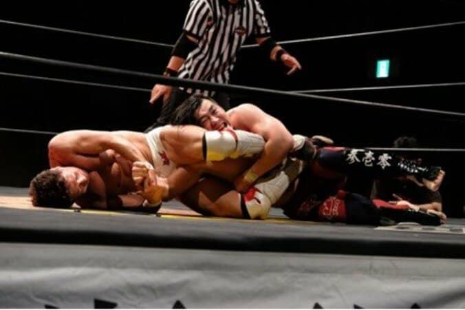 「無謀っていうか無策。脳みそ半分ない。でも俺は大好き」佐藤光留、心意気に共鳴！フリーレスラー・原学の無料自主興行シリーズが開始 2枚目