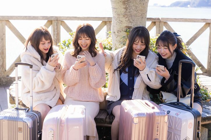 『今日好き』けい、かの、レイラ、あいりがお酒で乾杯「高校卒業してから彼氏は？」恋バナトーク炸裂『明日好き』第1話