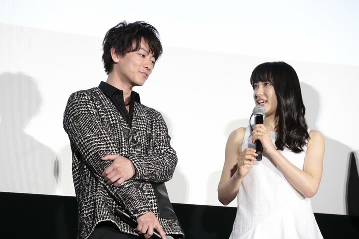 佐藤健、土屋太鳳のイメージは「幸せな思い出」「忍耐」「箱入り娘」