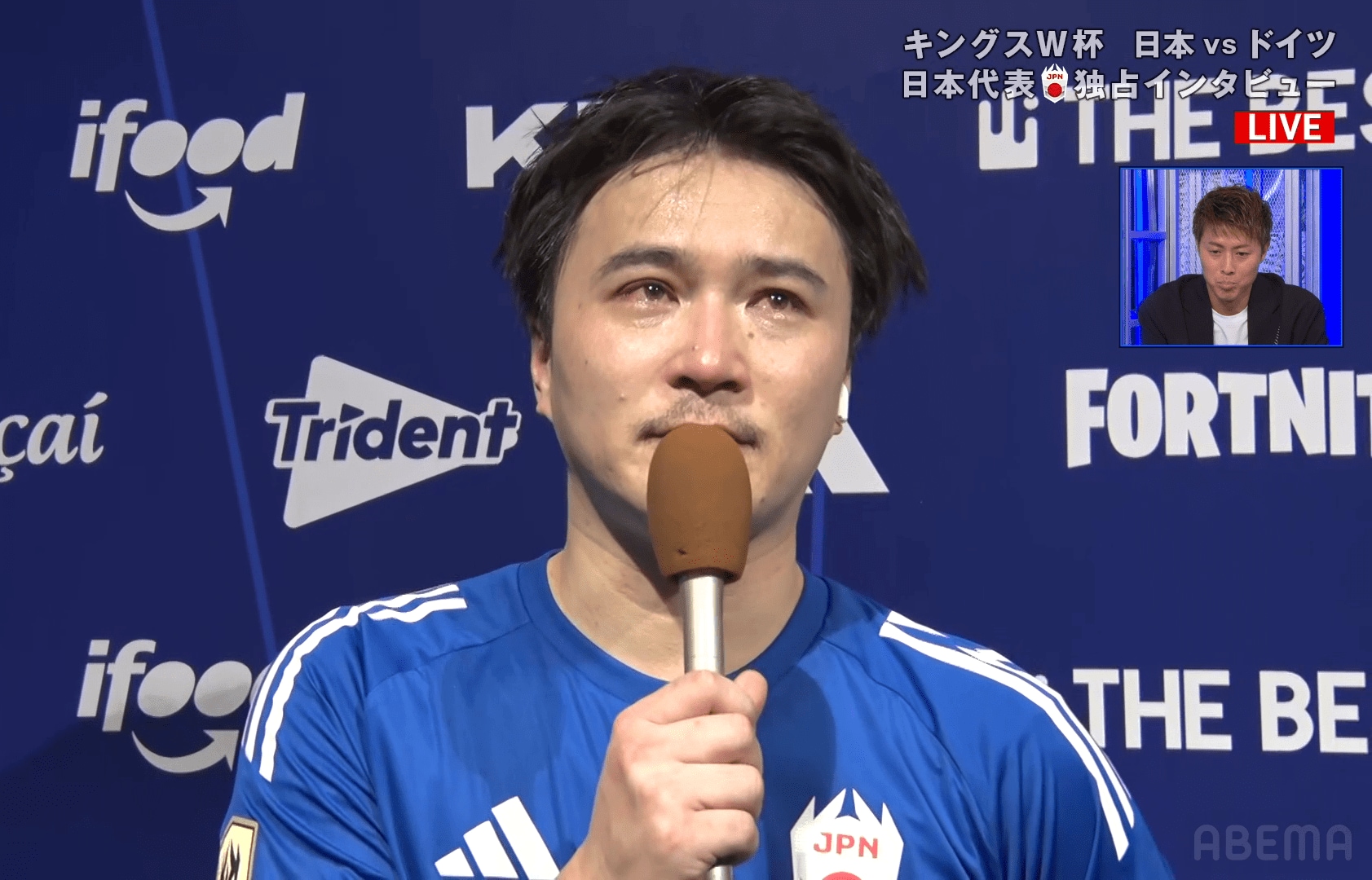 試合後に号泣する加藤純一