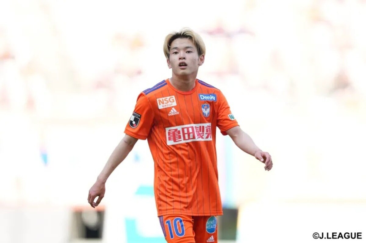 本間至恩がベルギー移籍後初ゴール 胸トラップから相手をかわして冷静なシュート サッカーキング Fifa ワールドカップ 22 完全ガイド By Abema