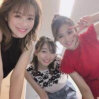須田亜香里、鈴木奈々・西野未姫とのいい女風＆変顔ショットが話題に「さすがです」「振り幅の広さに楽しませてもらいました」