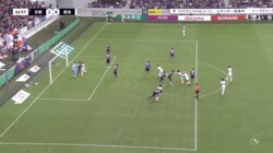 「暴力はだめ」「お互い様やな」“ぶん投げ”で鹿島DFにイエローカード！京都MFの粘着マークに苛立ち「どっちもムカついてる」