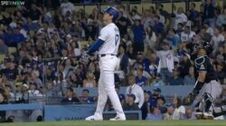 ポカーン… どこまで飛ばすんだよ！ 大谷翔平の超特大アーチにドン引き… 打った瞬間の観客たちのリアクションがヤバすぎる「みんな同じ顔w」「何が起きたのか」