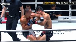 那須川天心の元ライバルが壮絶KO負け 鈴木千裕の予感が“的中“する劇的結末に「鈴木の左が的中！」実況思わず迷言