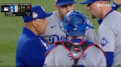 お前しかいない！ ド軍・ロバーツ監督、試合を決めた“一瞬の行動” 終盤の大ピンチに…「闘魂注入w」「アツすぎ」