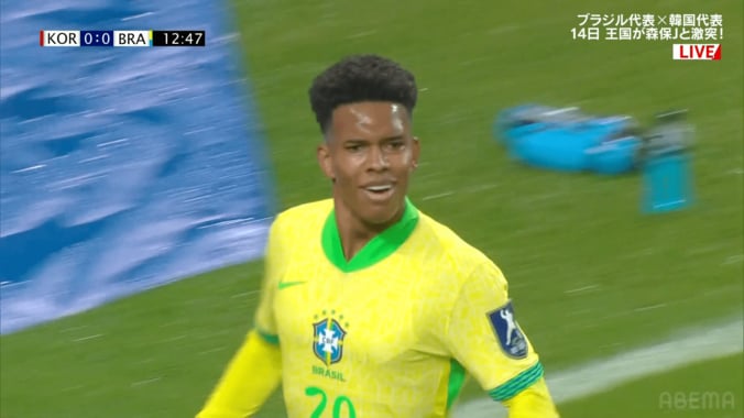 衝撃！“神スルーパス”が韓国代表４人を完全翻弄…「なんだこれw」「異次元すぎる」ブラジル代表MFのスーパーアシストが話題沸騰 5枚目