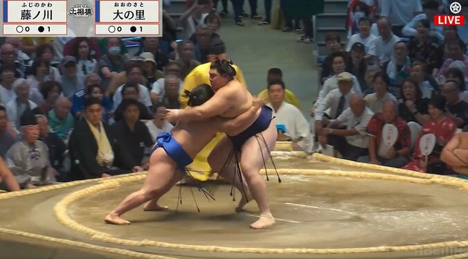 「茫然自失、大の里」横綱・大の里、連敗で天を仰ぐ 藤ノ川に通算12個目の金星配給 二日目にして座布団が舞う異常事態 実況驚きと興奮 2枚目