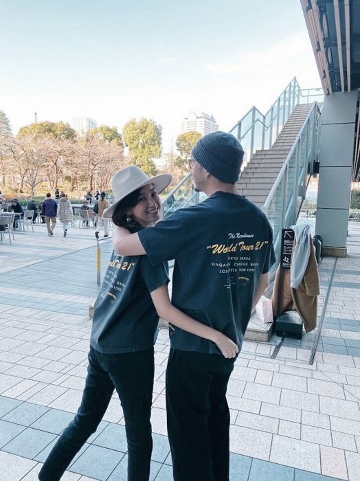 仁香、夫・柴田翔平氏とのリンクコーデを披露「息子が上手に撮ってくれました」