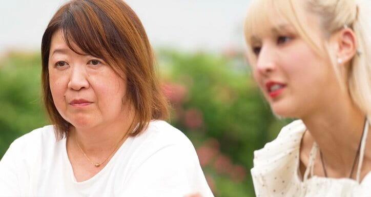 【写真・画像】「常に彼氏がいる」31歳・元OL美女、元消防士の父にキレられた過去「そんな男連れてくるんじゃねぇ!」 1枚目
