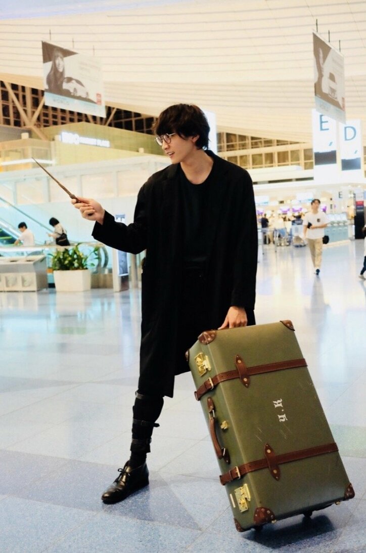 小関裕太、ハリポタ作者に会い大興奮「心臓が爆発しそうなくらい緊張」