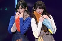 【画像集】欅坂46渡邉理佐・渡辺梨加が手を繋いで登場　 - 東京ガールズコレクション2017A/W