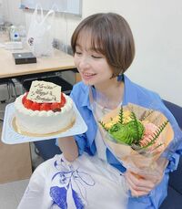 「いつまで経っても綺麗」「一生幸せでいてね」篠田麻里子の誕生日報告に祝福の声