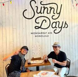  薬丸裕英、ハワイでつんく♂夫妻と堪能したランチ「めっちゃ笑った！！」 