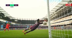 三笘薫のライバル、スタジアムの空気を一変させる豪快ゴラッソ 「半端ないって」視聴者も興奮