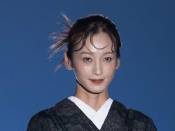 西山茉希、10年ぶりTGCに“ド緊張”出演「40歳に見えない！」いつまでも若々しい姿に驚きの声「お上品」