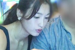 木下優樹菜が沖縄でキャバ嬢に！ 胸元あらわなドレスで大胆ボディタッチ＆オラオラ接客「シャンパン飲みたい」