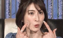 2度の離婚で話題の36歳タレント、整形を告白「やってよかった」