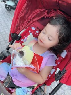  川崎希、TDLで店員に聞いて購入できた驚きの品「前まで整理券ないと買えなかった」 