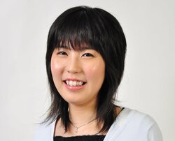将棋・第28期女流王位戦五番勝負第1局　里見香奈女流五冠が伊藤沙恵女流二段に勝利
