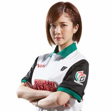 KONAMI麻雀格闘倶楽部 高宮まり Mリーグ 24-25シーズン ユニフォーム KONAMI麻雀格闘倶楽部」、「Mリーグ2024-25シーズン」に出場