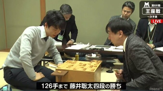 将棋・藤井聡太四段、通算50勝に「節目（せつもく）の数字」連勝も「11」に伸ばす／王座戦一次予選 1枚目