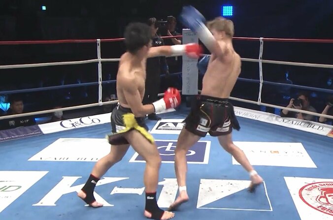 試合を決定づけた左