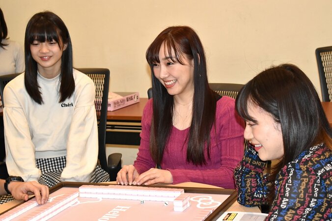 SKE48麻雀クラブ、ついに始動　勉強会に9人出席　部長・須田亜香里「麻雀を知るきっかけの一部になりたい！」 4枚目