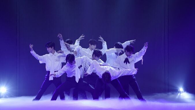 大先輩BTSからは応援メッセージも！先輩グループTOMORROW X TOGETHER、ENHYPENも出演、&TEAM誕生までを追う『&AUDITION -The Howling-』ABEMAで配信 7枚目