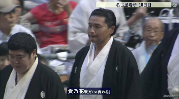 貴景勝、阿炎の長い腕をいなして突き落とし　貴乃花親方の目の前で7勝目